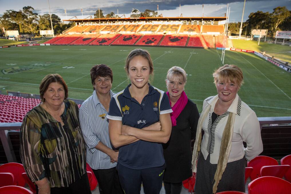 Panther pride: Australian Diamond Paige Hadley (front) with selected Panthers coach Lisa Beehag and (back) Penrith Netball president Joy Gillett, Blue Mountains president Jenny Walker and Hawkesbury president Tracy Chalk at the launch of the Penrith Panthers' Premier League Netball. Picture: Geoff Jones