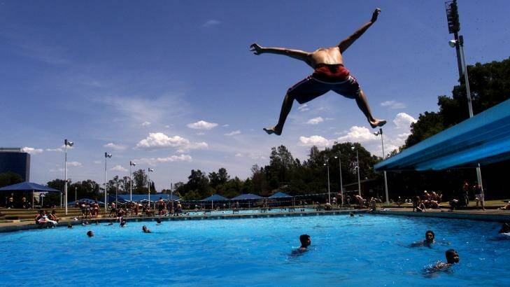 Going, going, gone: Parramatta residents will have one last summer to enjoy their public pool before it closes, creating a headache for the council. Photo: Steven Siewert