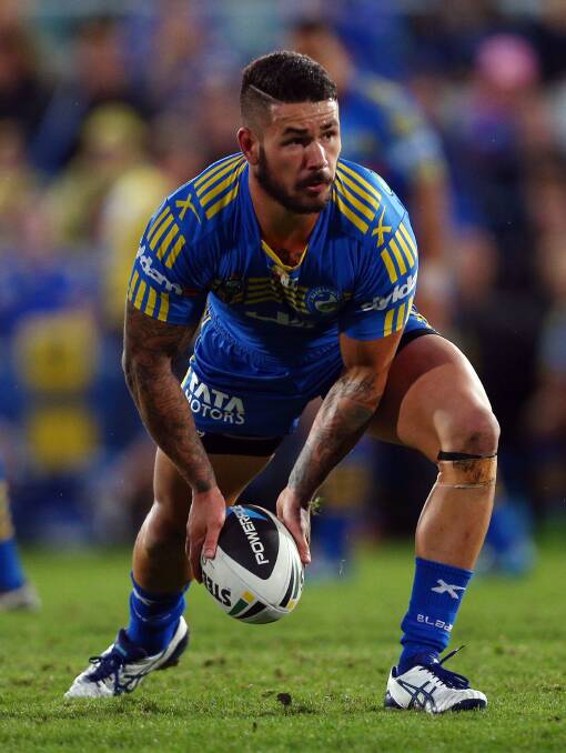 SYDNEY, AUSTRALIA - APRIL 12: Nathan Peats in action for the Eels during the round 6 NRL match between the Parramatta Eels and the Sydney Roosters at Pirtek Stadium on April 12, 2014 in Sydney, Australia. (Photo by Renee McKay/Getty Images)