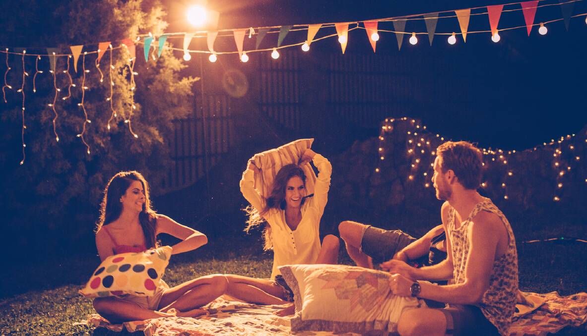 Take the stress free approach to decorating your home with projector laser lights. Within a few seconds you can transform your house into a gleaming spectacle. Simply place the projector light into the grass, plug it in and enjoy.