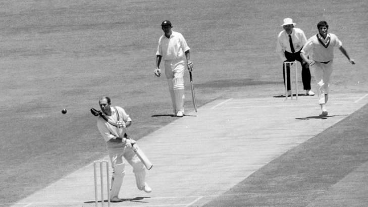 England opening batsman Geoff Boycott loses his cap while facing WA fast bowler Dennis Lillee. Photo: John O'Gready